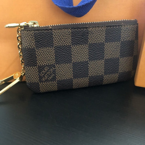 Louis Vuitton Damier Ebene Key Pouch - Picture 4 of 6